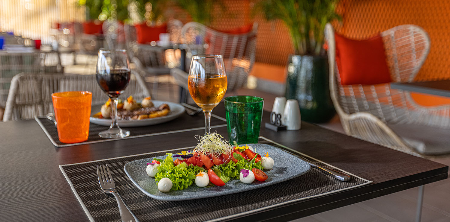  Salad at the Erizo bar at Hotel Faro, a Lopesan Collection Hotel in Maspalomas, Gran Canaria 